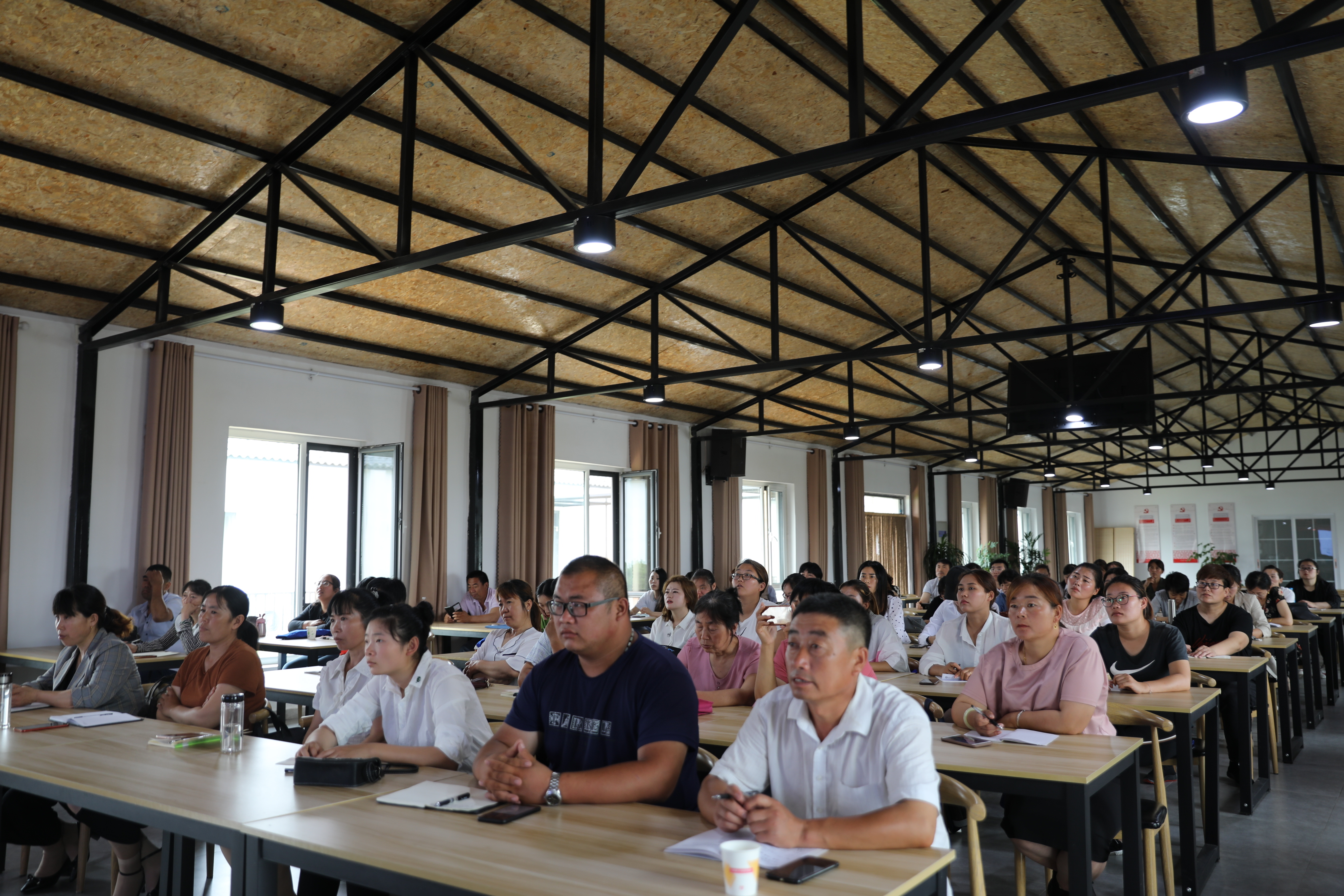 微信图片_20190619111436.jpg